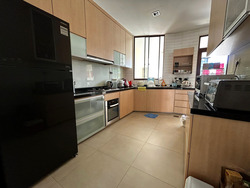 Phillips Avenue (D19), Semi-Detached #572768781
